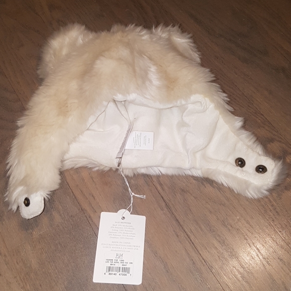 BNWT Restoration Hardware Baby Fur Hood & Booties - Picture 3 of 7